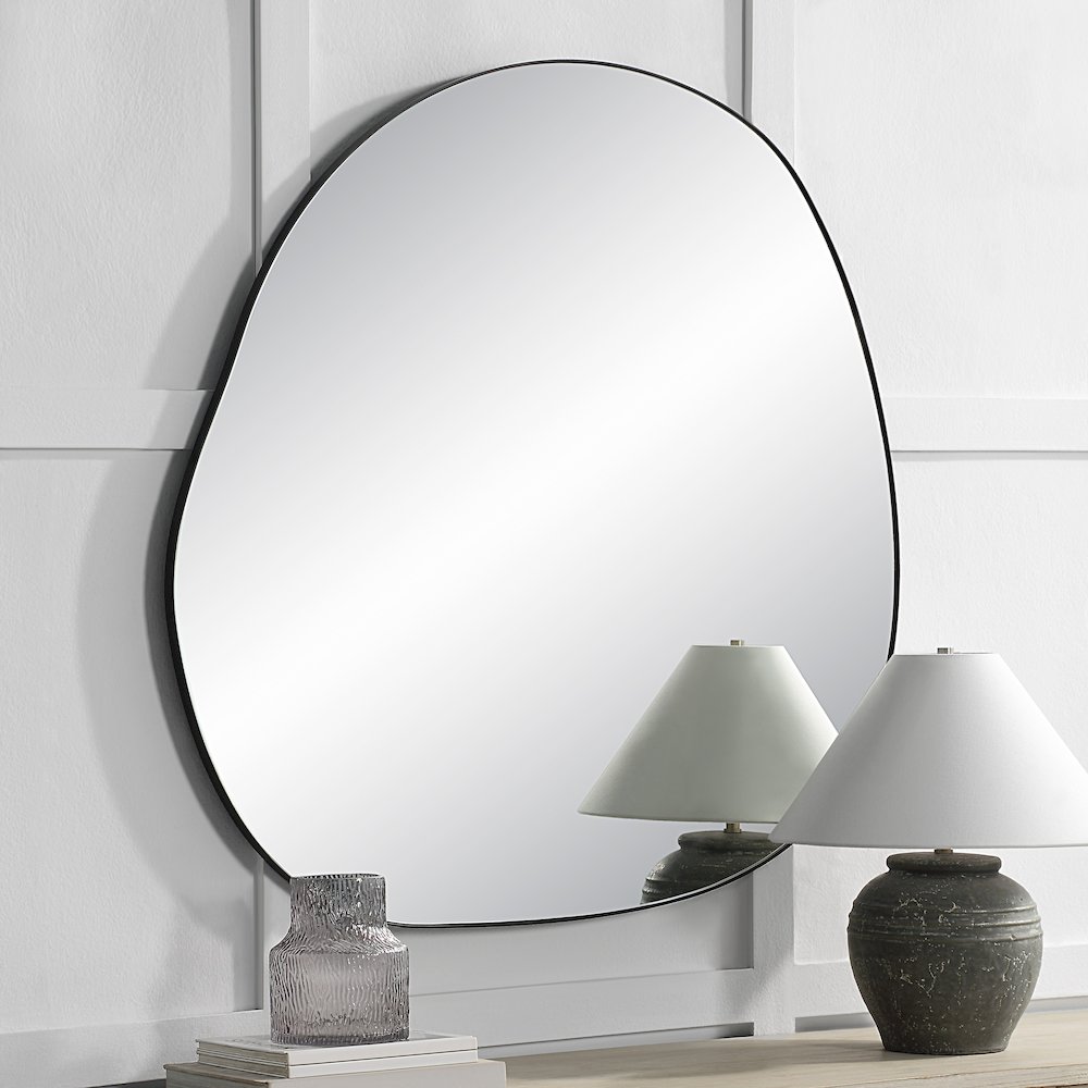 Dolly Wall Mirror In Black Color. Picture 2