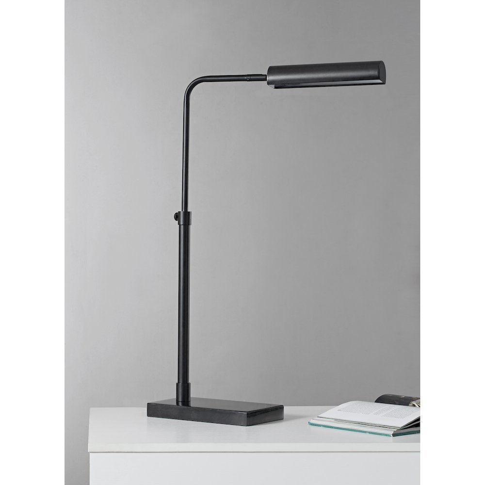 Fabolia 1-Light 20" adjustable Table Lamp. Picture 2