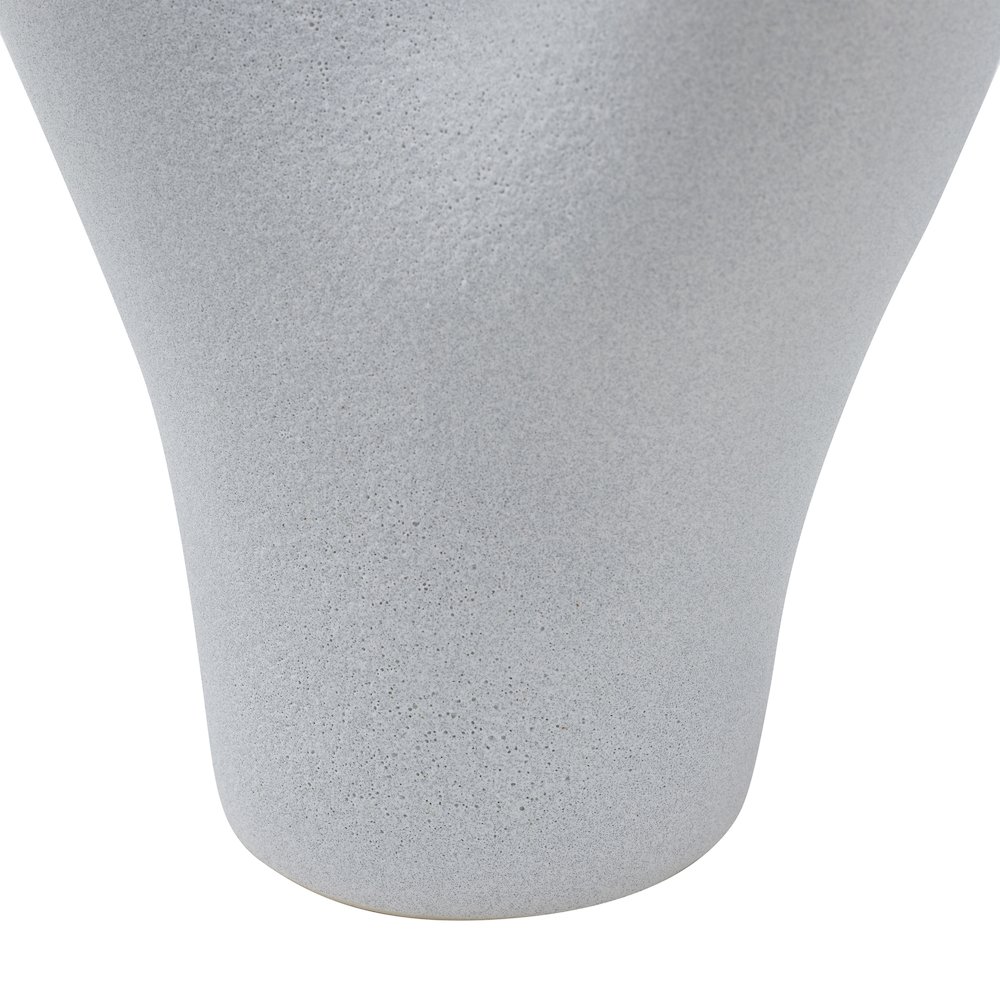 Jocasta Large Vase In White Color. Picture 5