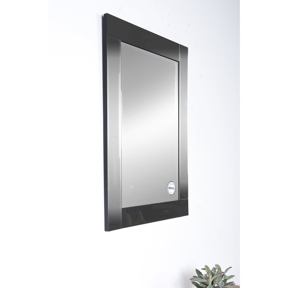 Adan Miror, Vertical. Picture 2