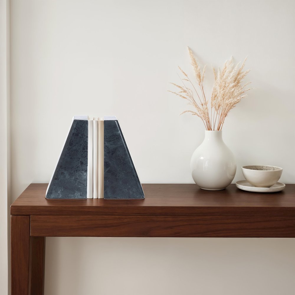Poema Bookends, Green Sanwar Marble. Picture 4