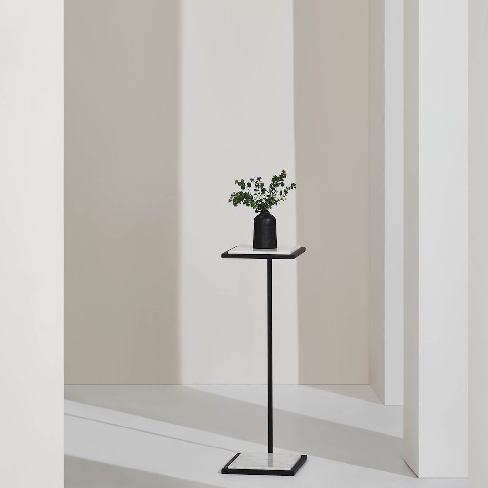 Danica Steel & Marble Side Table. Picture 2
