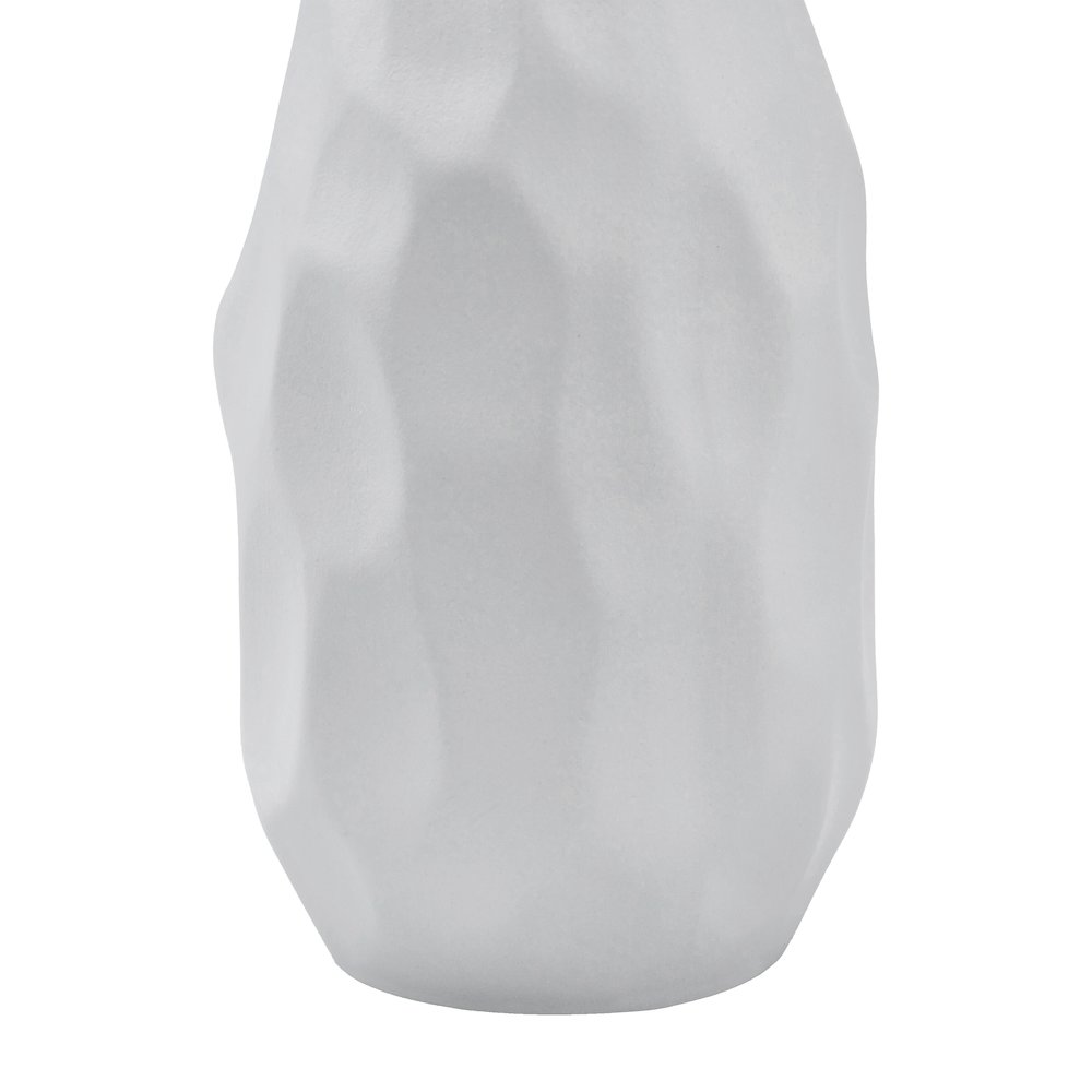 Blouin Vase In White Color. Picture 4