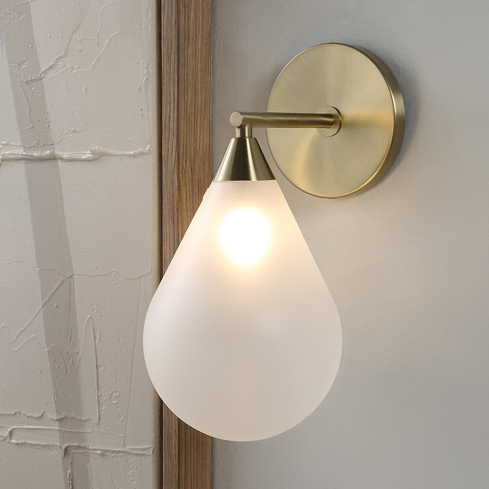 Luna Wall Sconce In Yellow Color. Picture 2