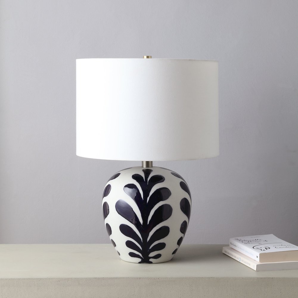 Darina 19.25" Length Table Lamp, Off-White and Navy. Picture 2