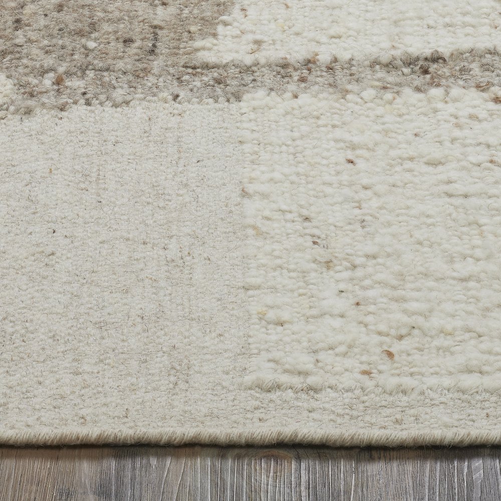 Grace 9’10" X 13’1" ft Handwoven Indoor Rug, Ivory/ Stone. Picture 5