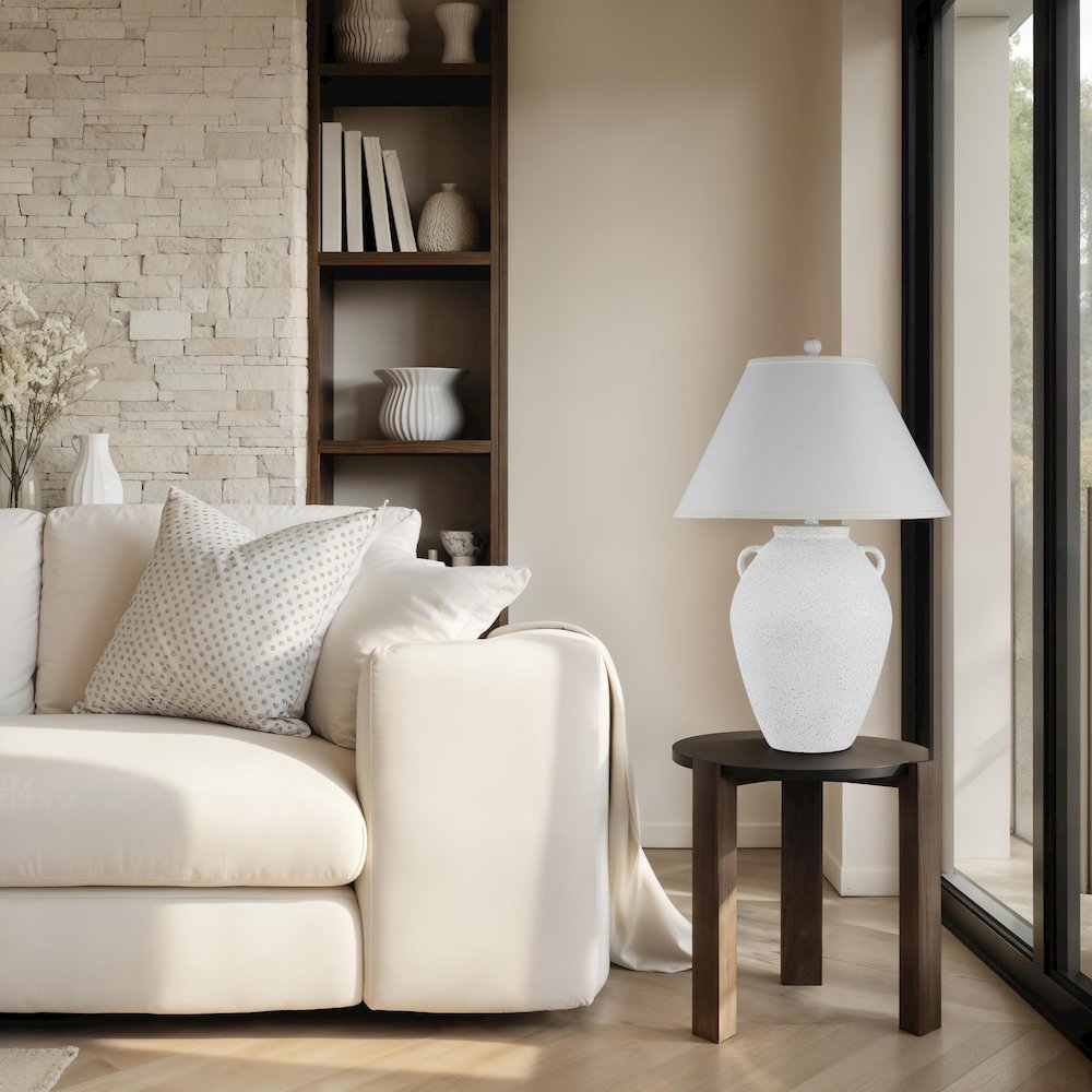 Aloria 29.25" Height Table Lamps, Off-White. Picture 2