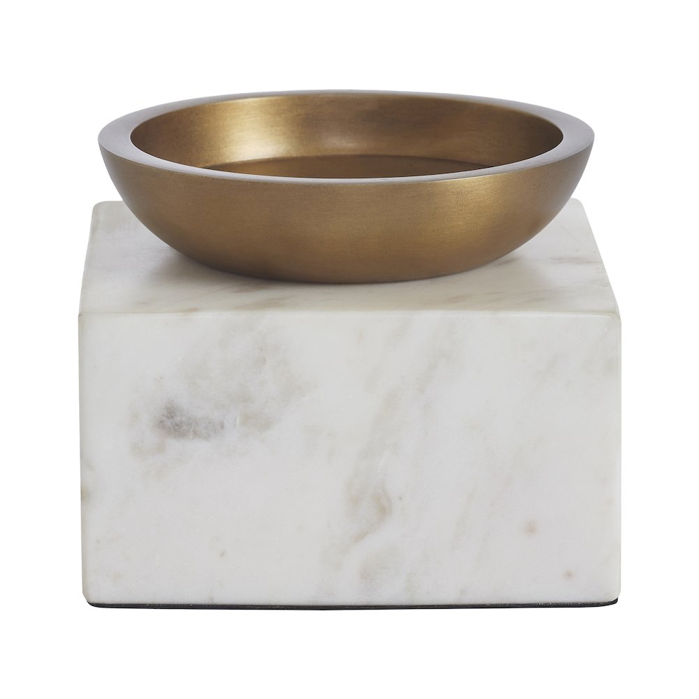 Carvella Candle Holder, Gold. Picture 2
