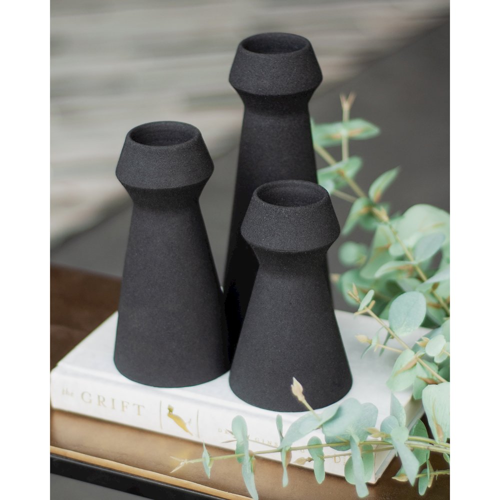 GRANFELD Textured Matte Black SET OF 3 VASES. Picture 5
