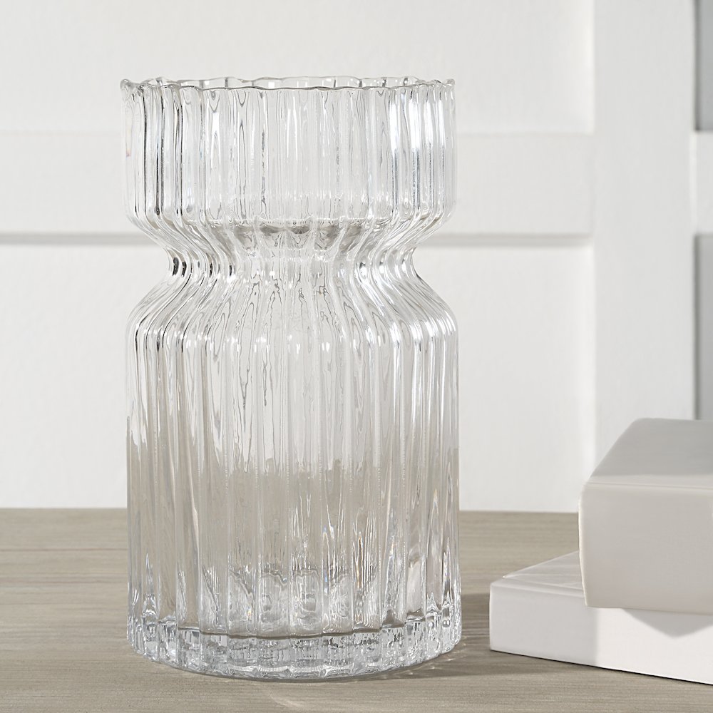 Gladys Glass Vase In White Color. Picture 2