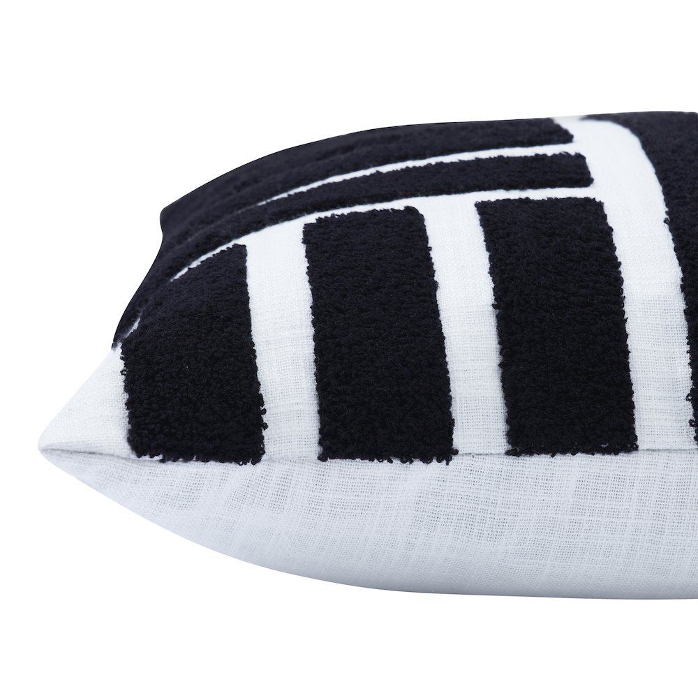 Stella 20X20 Indoor Pillow, Black. Picture 5