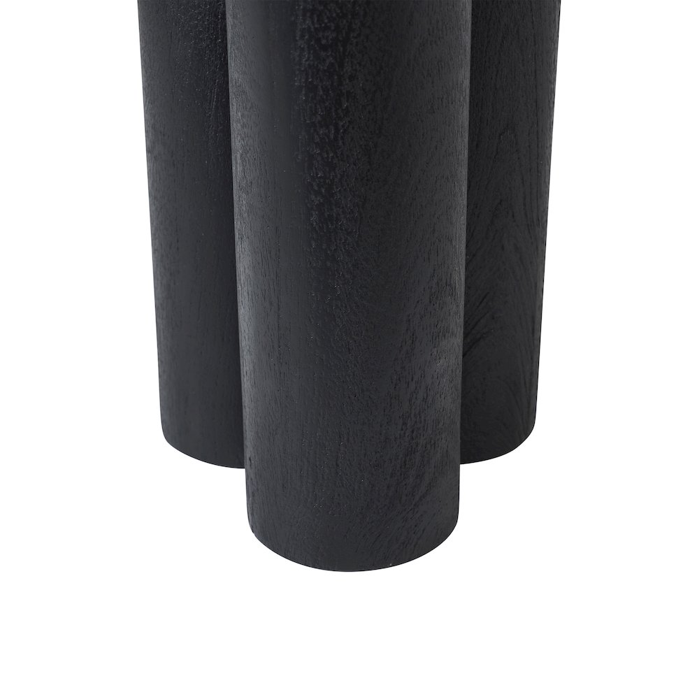 Quintin Side Table In Black Color. Picture 4