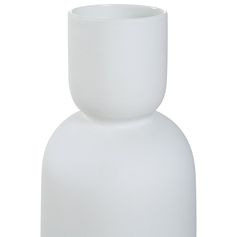 Dior Indoor Ceramic Vase, Off-White. Picture 4