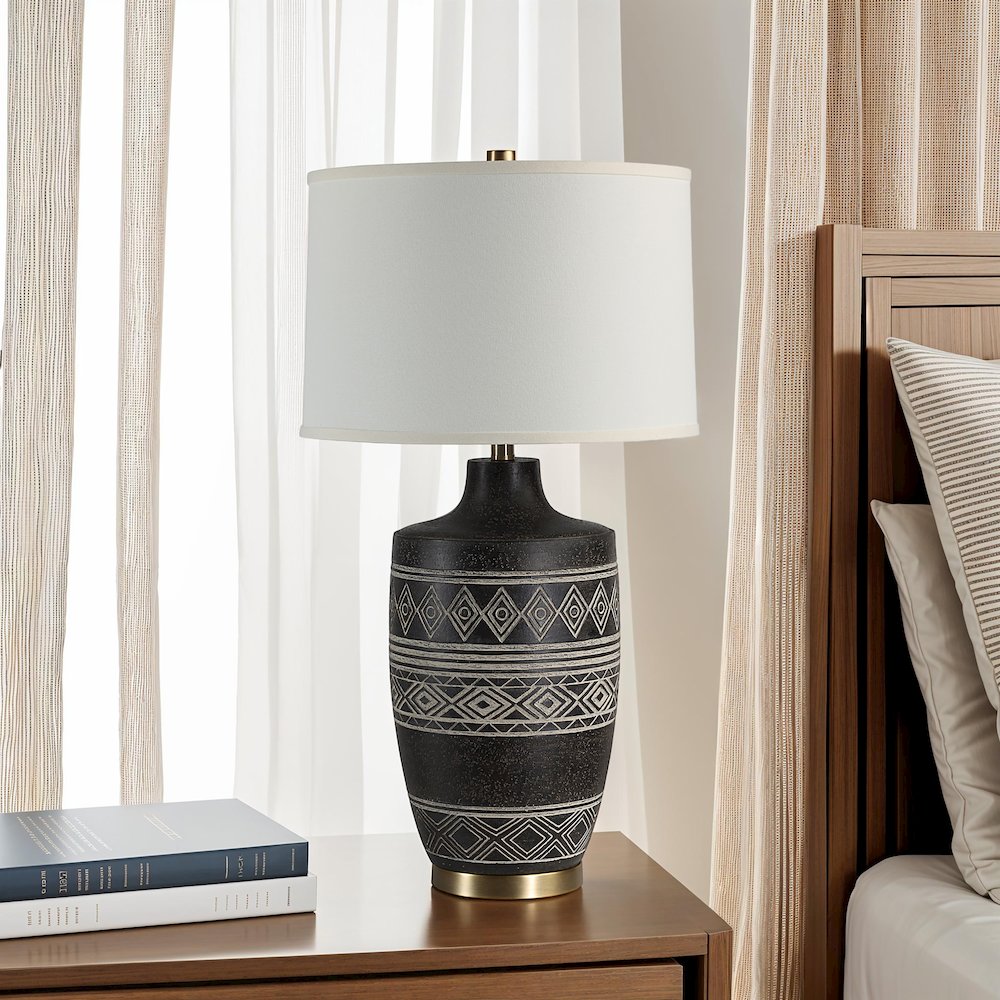 Ceniza 30.5" Height Table Lamp, Black. Picture 2
