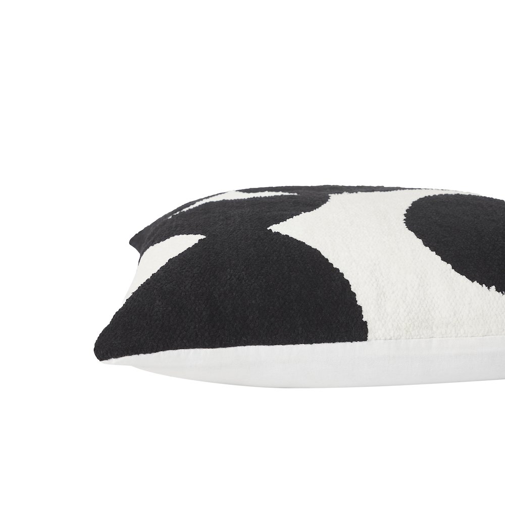 Mauro 20X20 Indoor Pillow, Black. Picture 5