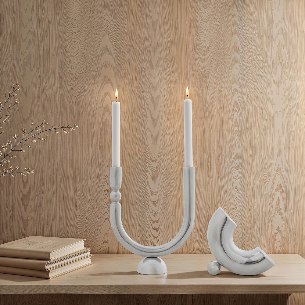 Darnay Candle Holder. Picture 2