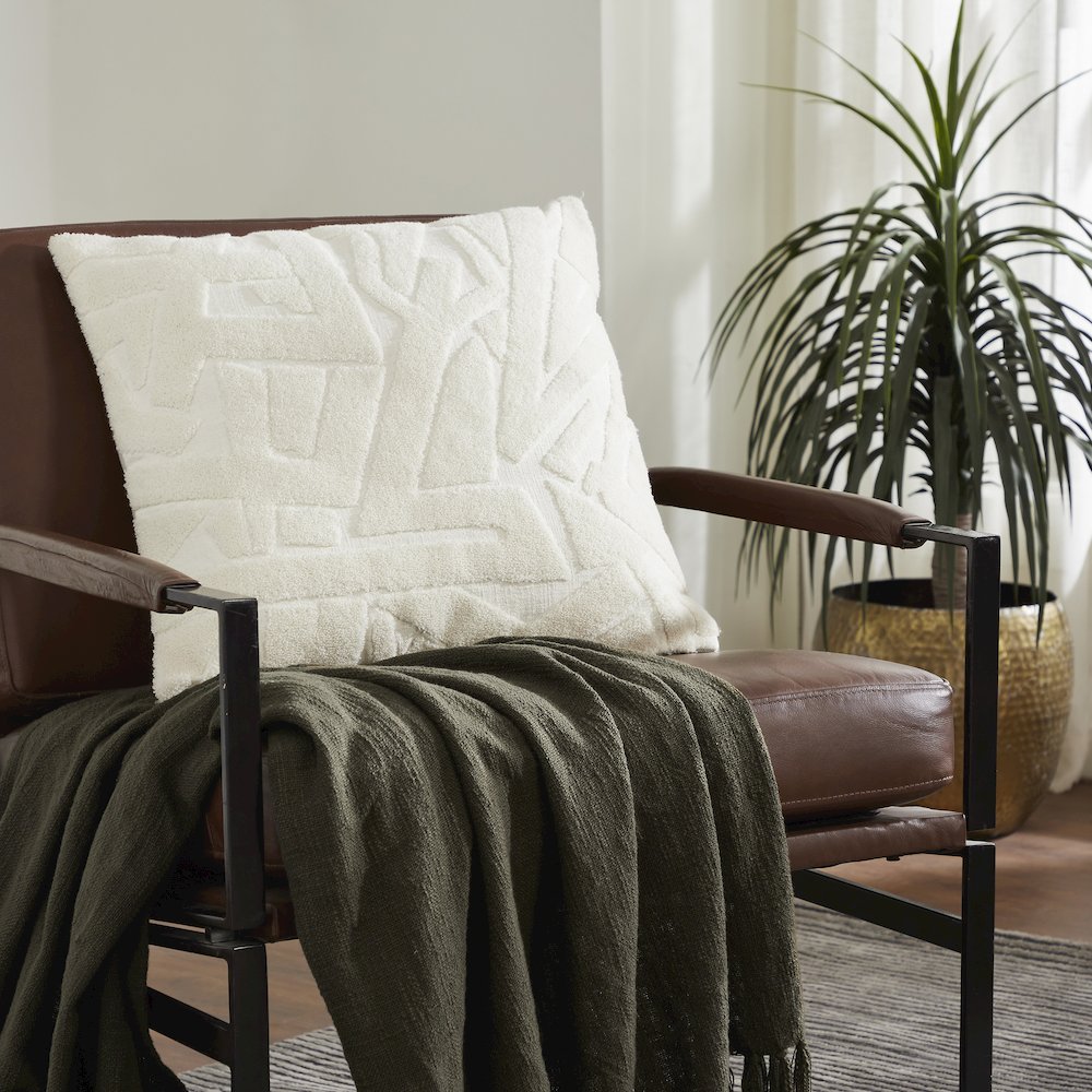 Merano 20X20 Indoor Pillow, Ivory. Picture 2
