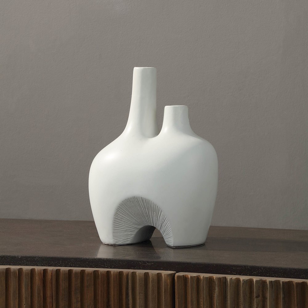 Pioneer Ceramic Vase. Picture 2