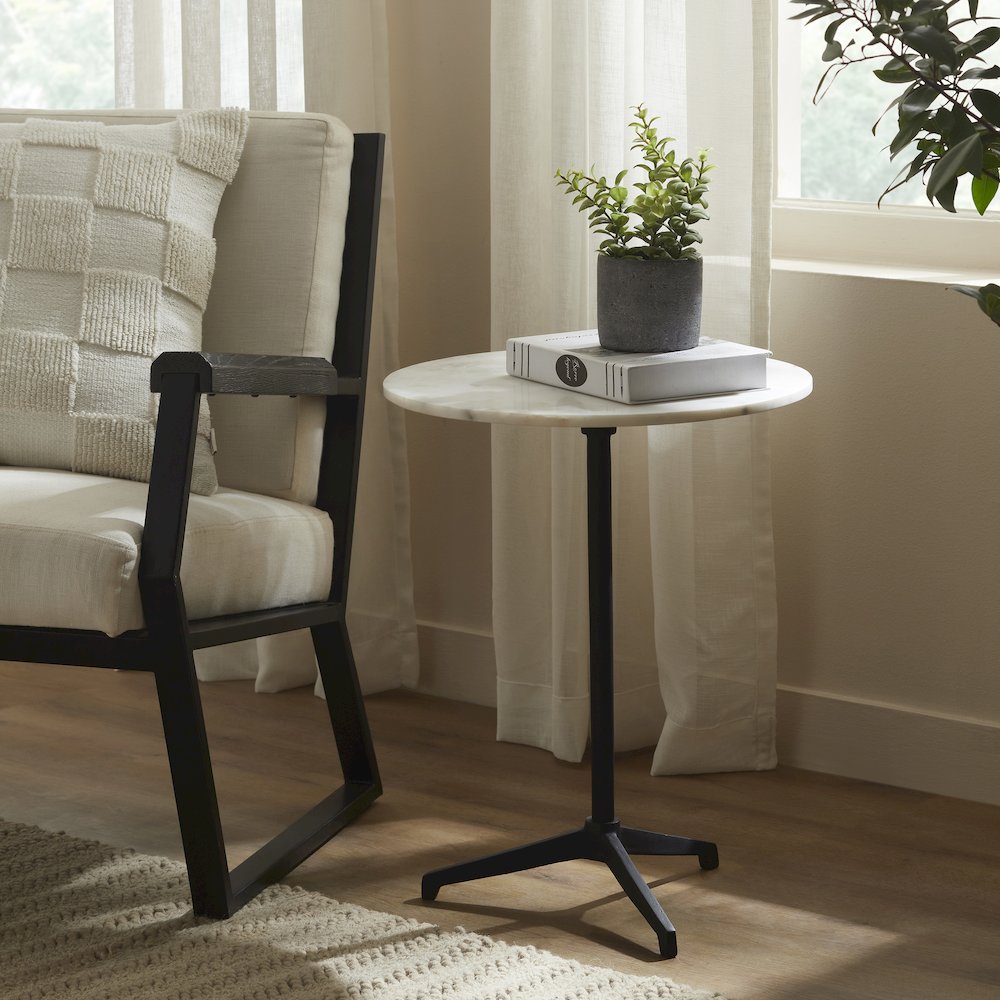 Barker Side Table In Black Color. Picture 2