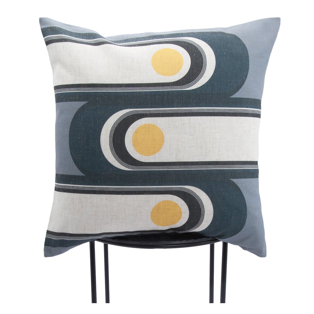 Fatima  Pillow. Picture 2