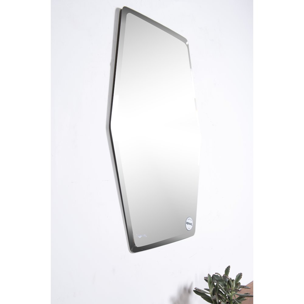 Tel Aviv Mirror, Hexagon. Picture 2