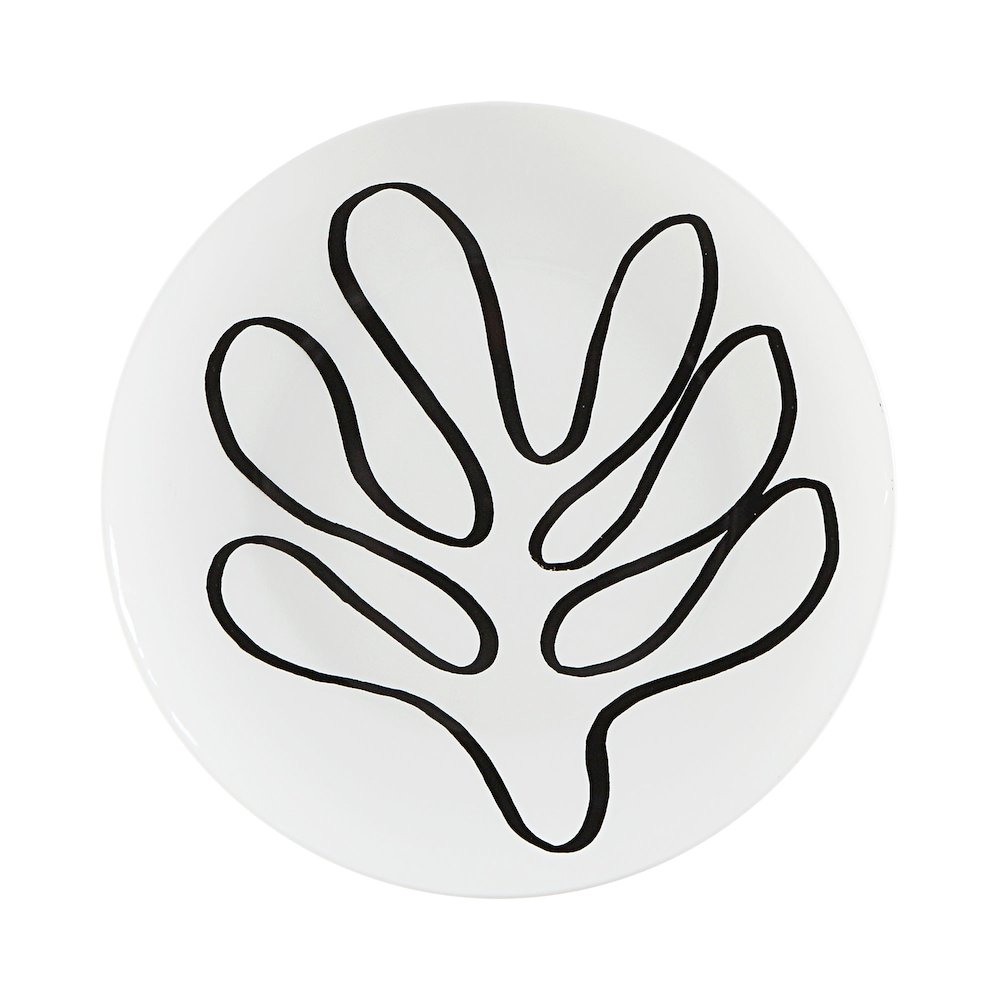 Solange Round Wall Art. Picture 7