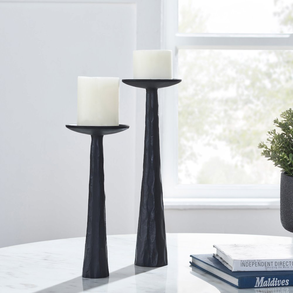 TILDE MATTE BLACK SET OF 2 TAPERED/ PILLAR CANDLE HOLDERS. Picture 2