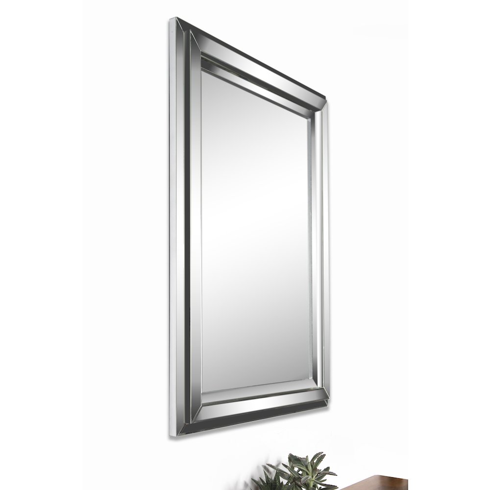 Bryse Mirror, Vertical. Picture 2