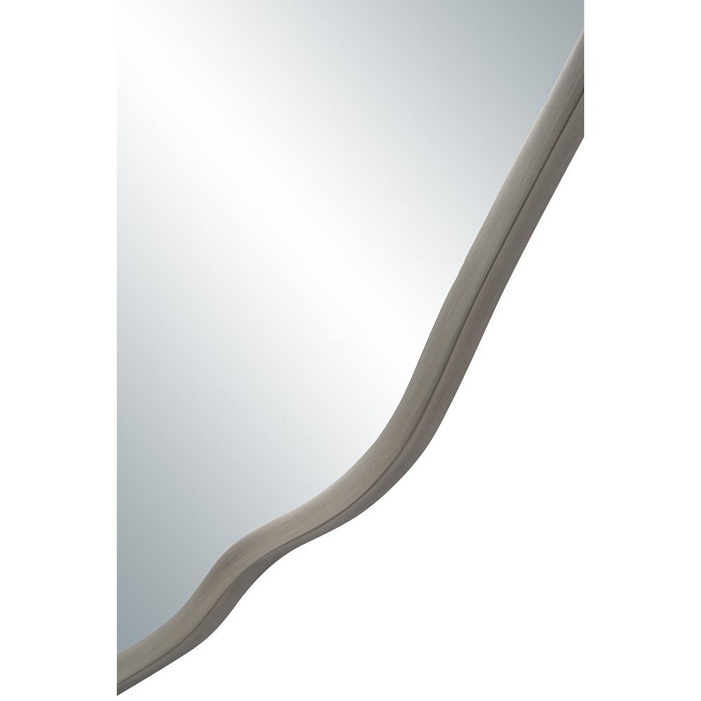 Knox 40" H x 40" W Wall Mirror, Silver. Picture 5