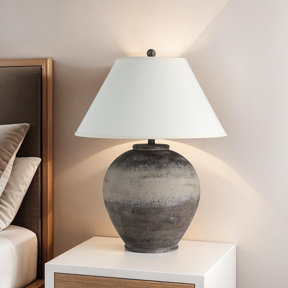 Bronce 29" Height Table Lamp, Brown. Picture 2