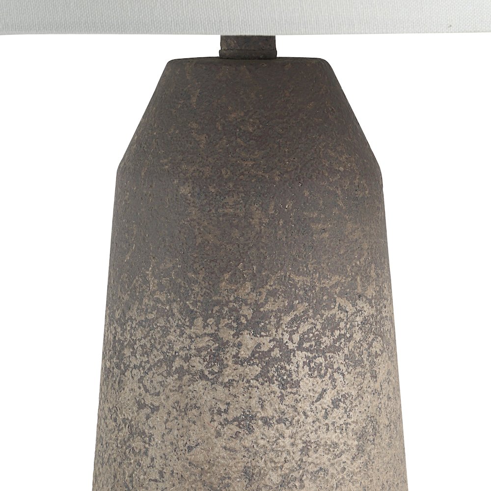 Limon 32.5" Height Table Lamp, Cream. Picture 4