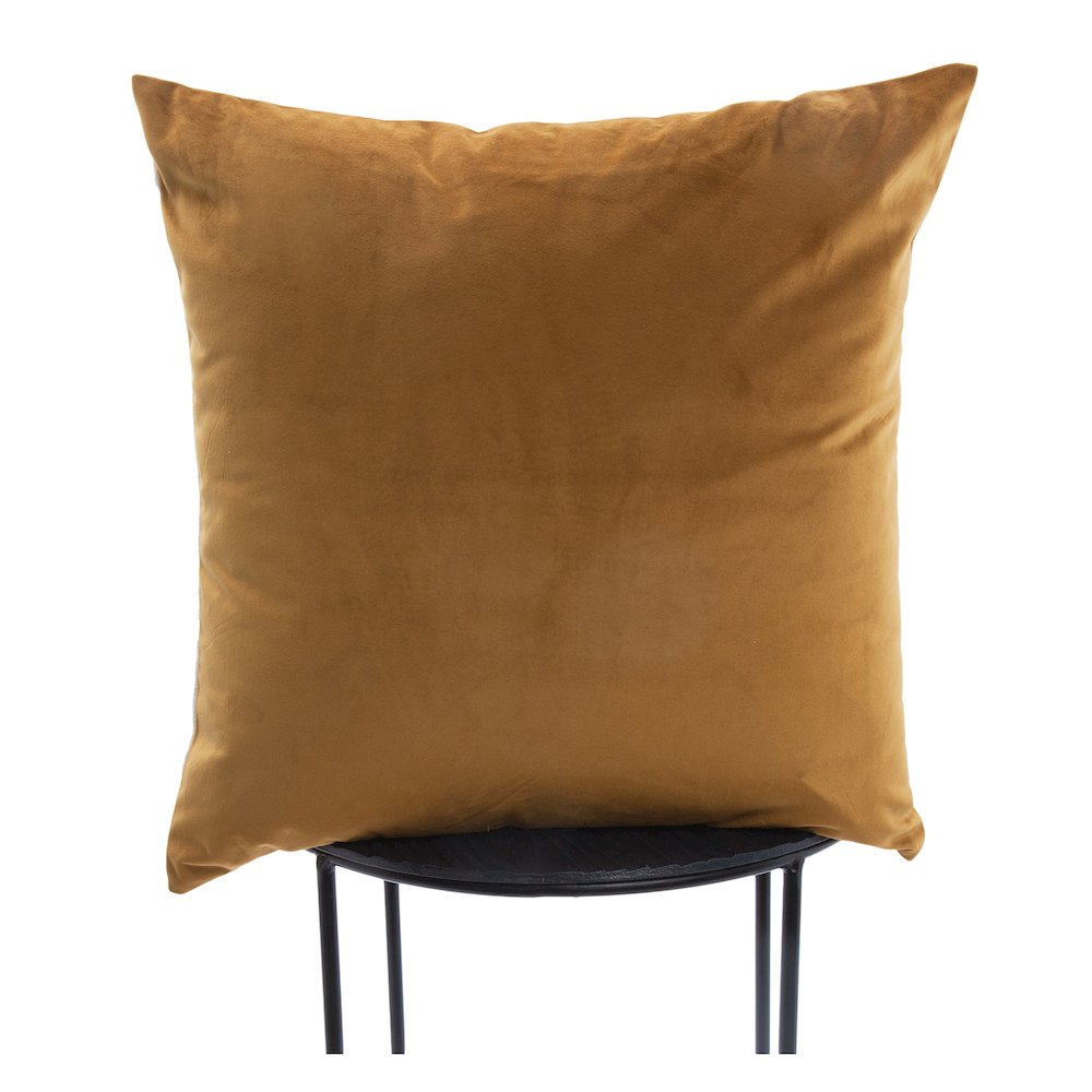 Verona  Pillow. Picture 2