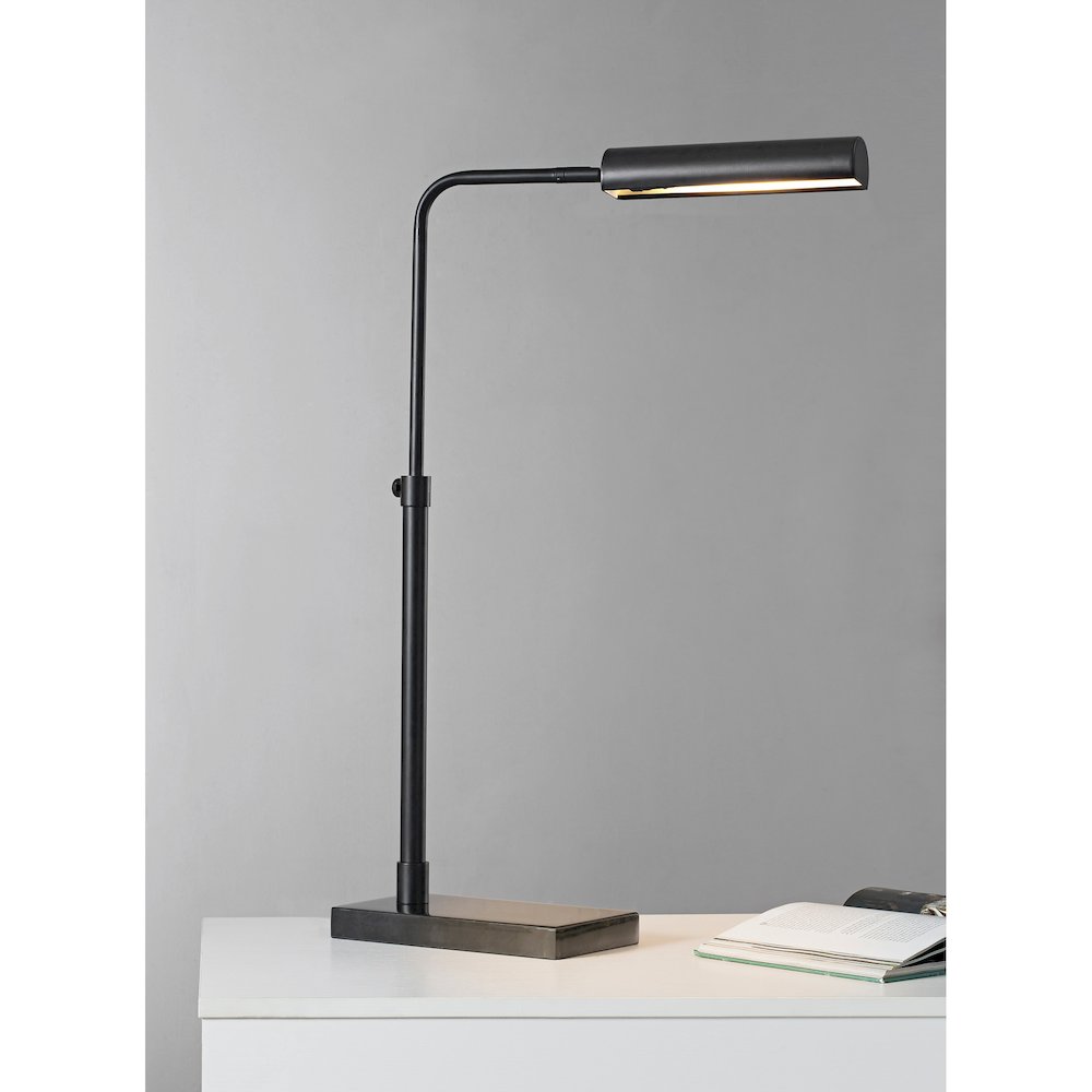 Fabolia 1-Light 20" adjustable Table Lamp. Picture 9