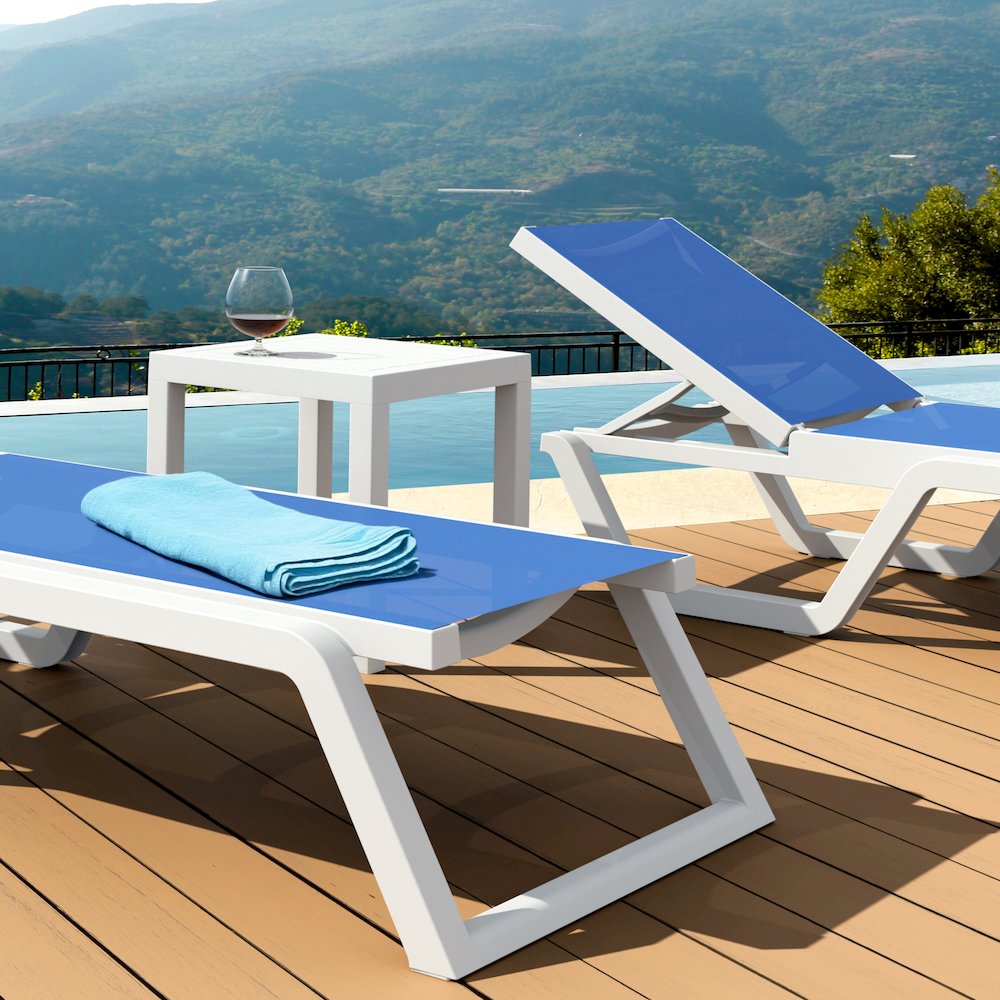Rio Sling Chaise White Frame Blue Sling. Picture 5