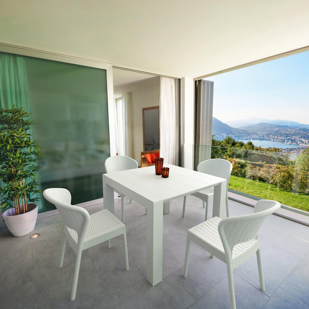 Daytona Extendable Dining Set 5 Piece White. Picture 1