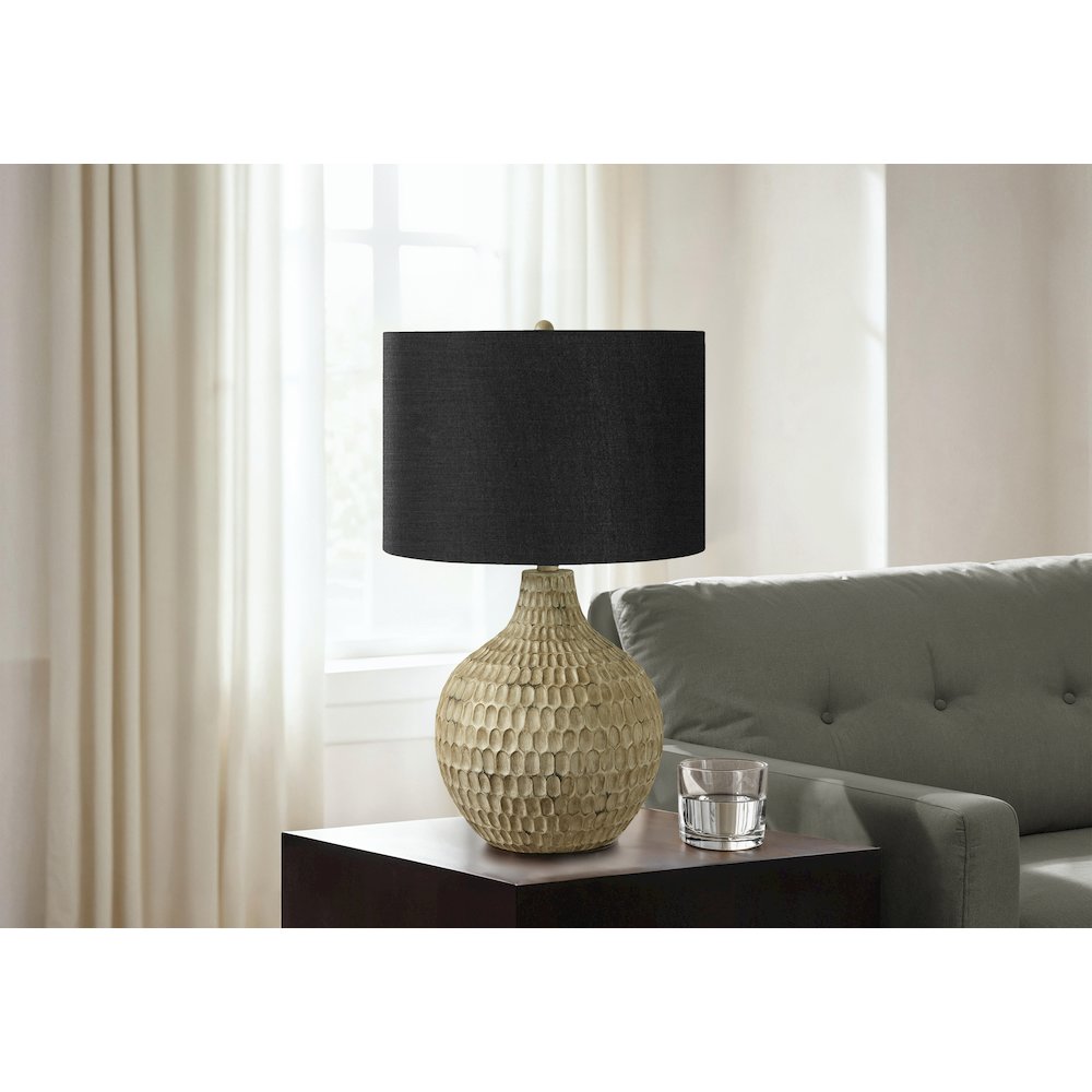 Lighting, 25"H, Table Lamp, Black Shade, Brown Resin, Contemporary. Picture 5