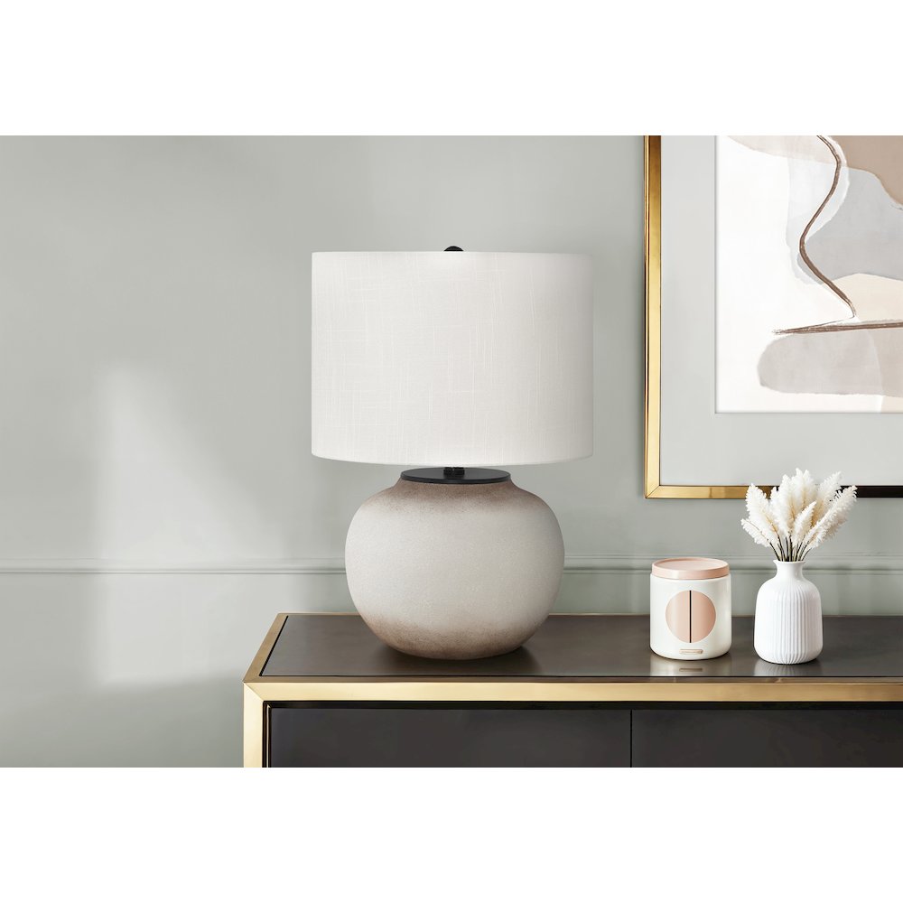 Lighting, 21"H, Table Lamp, Cream Ceramic, Ivory / Cream Shade, Modern. Picture 5