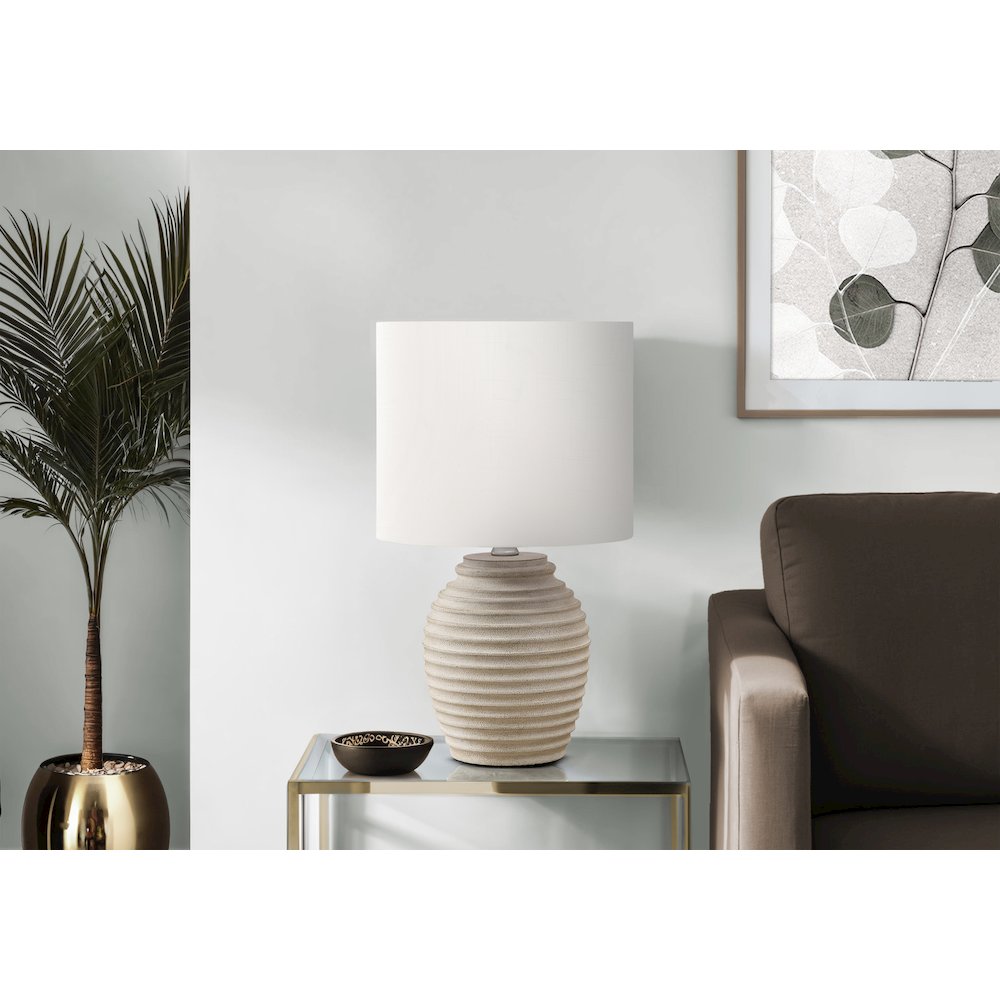 Lighting, 17"H, Table Lamp, Beige Resin, Ivory / Cream Shade, Contemporary. Picture 2