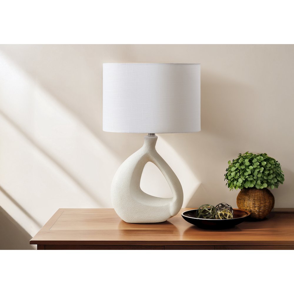 Lighting, 23"H, Table Lamp, Ivory Resin, Ivory / Cream Shade, Contemporary. Picture 2
