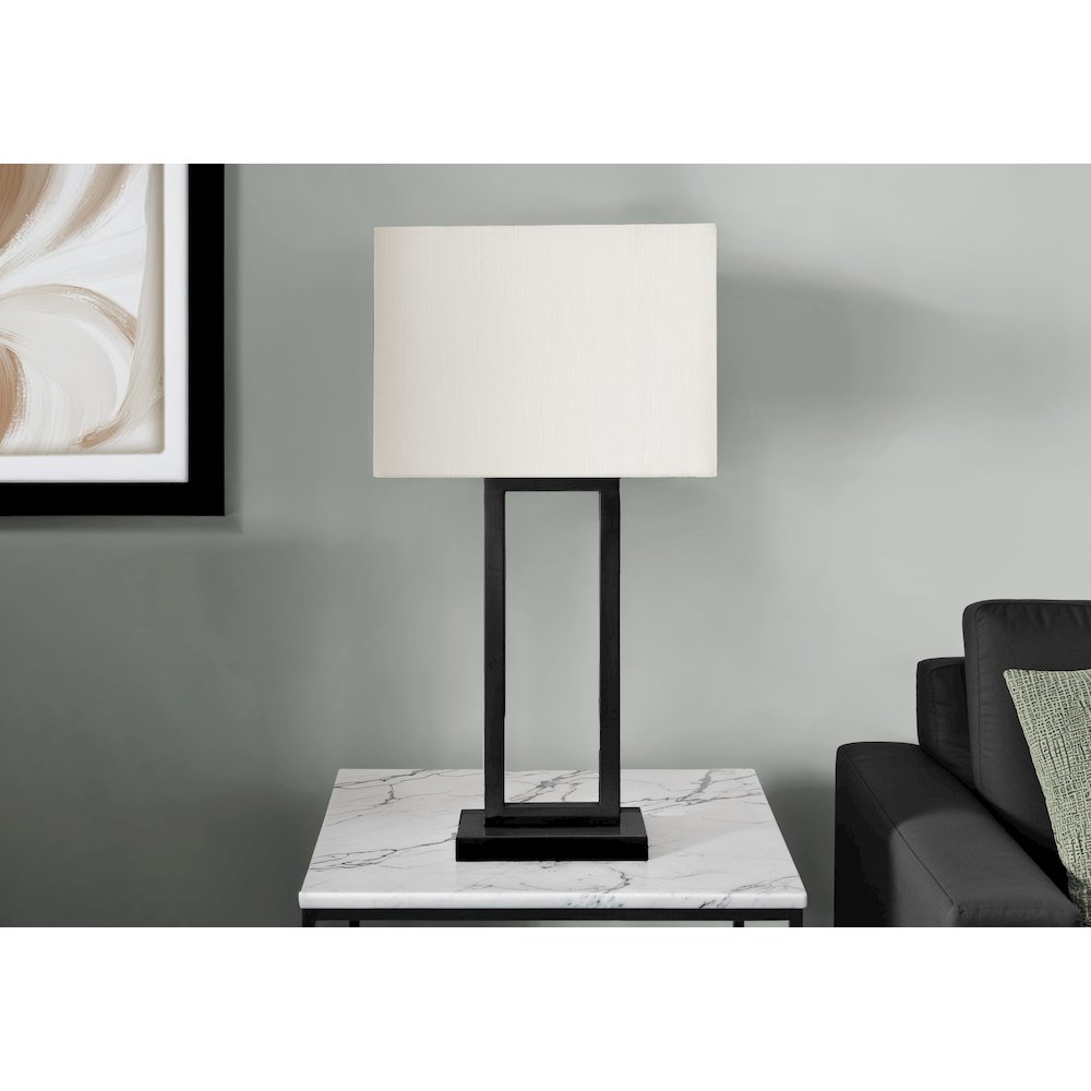 Lighting, Table Lamp, Usb Port Included, 28"H, Black Metal, Ivory / Cream Shade. Picture 2
