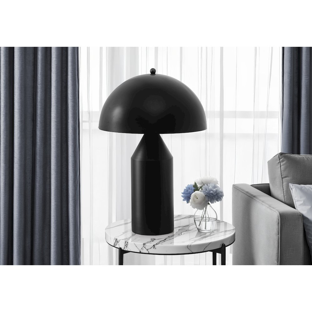 Lighting, Table Lamp, 23"H, Black Metal. Picture 2