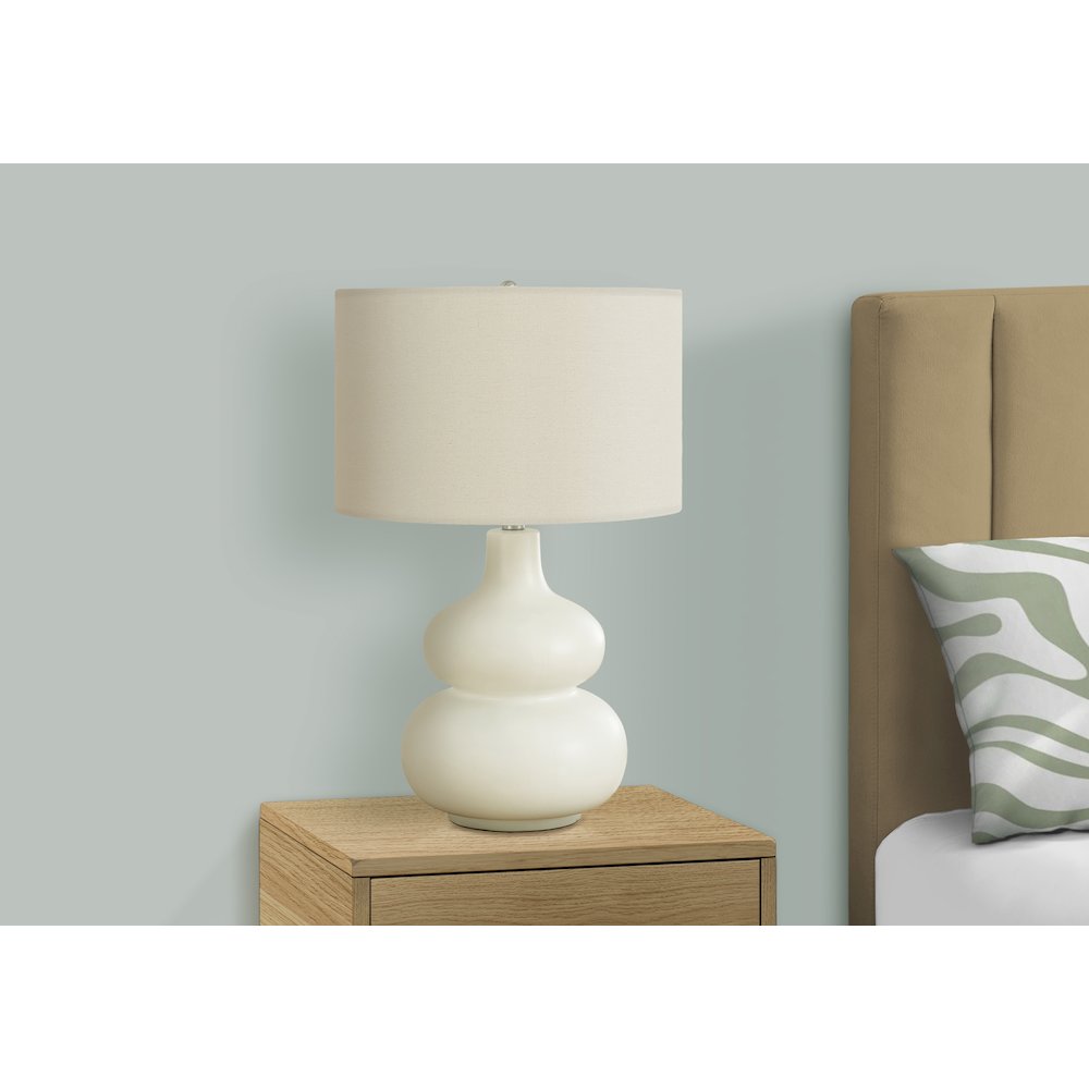 ="Lighting, 25""H, Table Lamp, Ivory / Cream Shade, Cream Ceramic, Contemporary. Picture 6