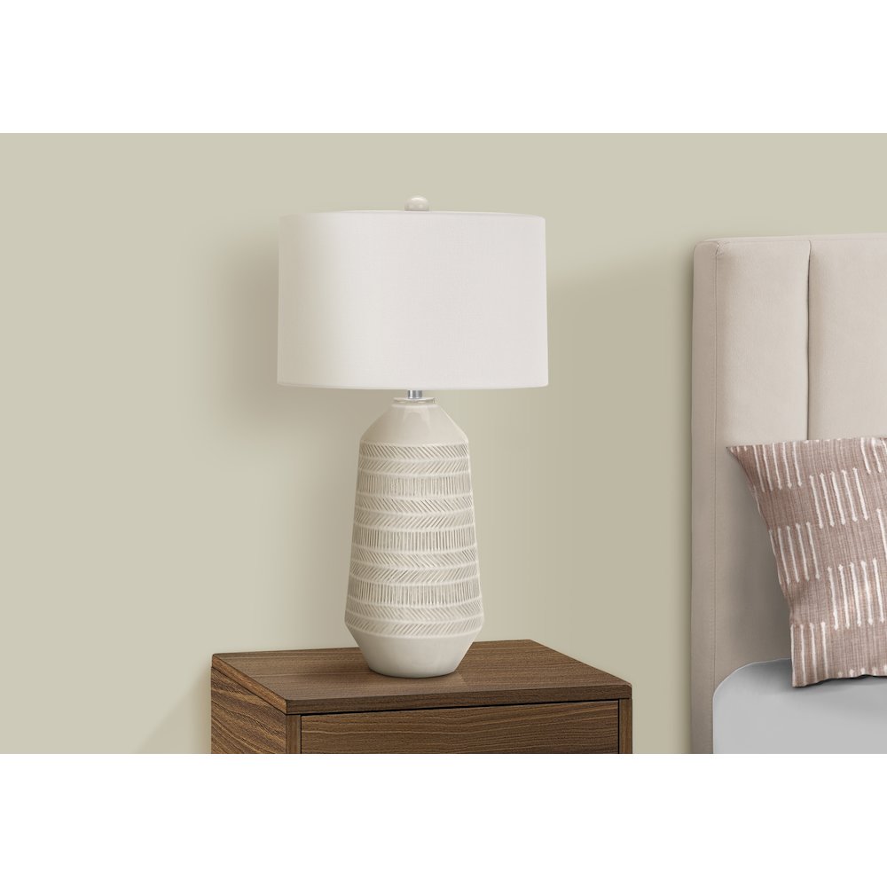 ="Lighting, 33""H, Table Lamp, Ivory / Cream Shade, Cream Ceramic, Contemporary. Picture 6