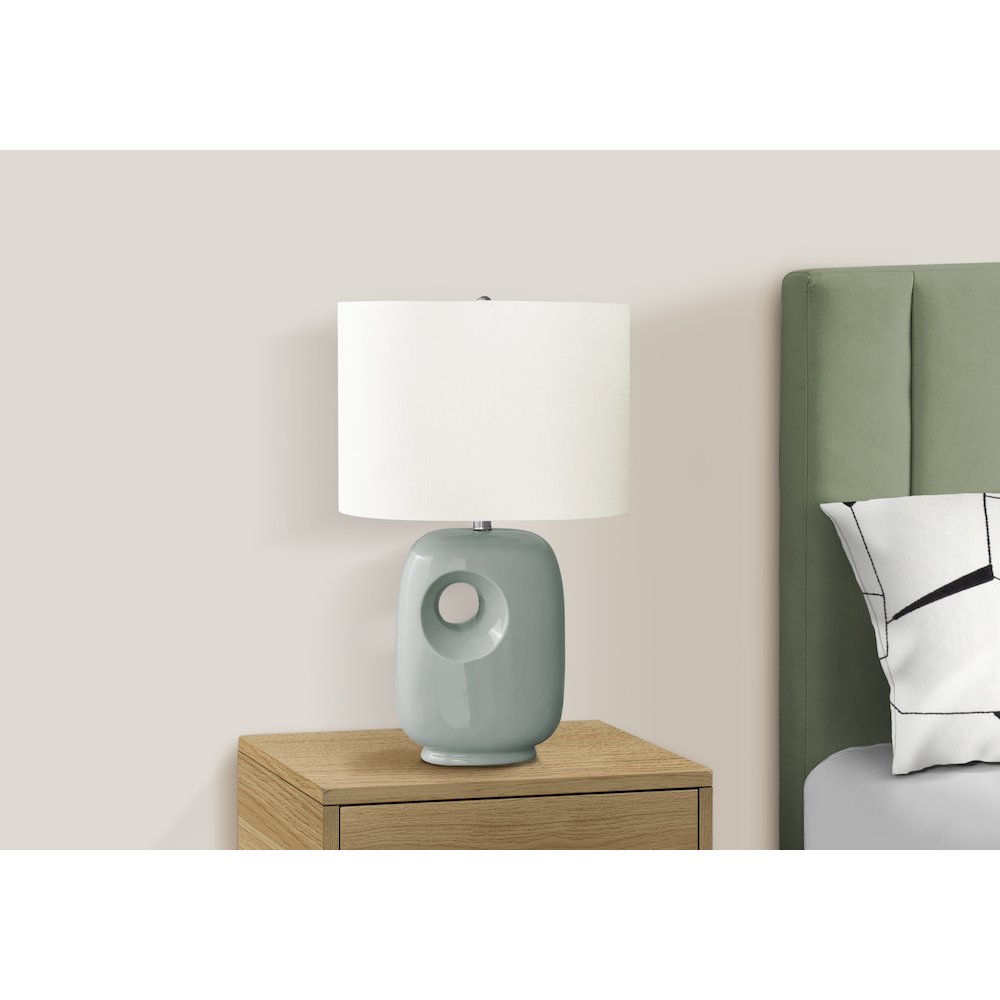 26"H, Table Lamp, Green Ceramic, Ivory / Cream Shade, Contemporary, Modern. Picture 3