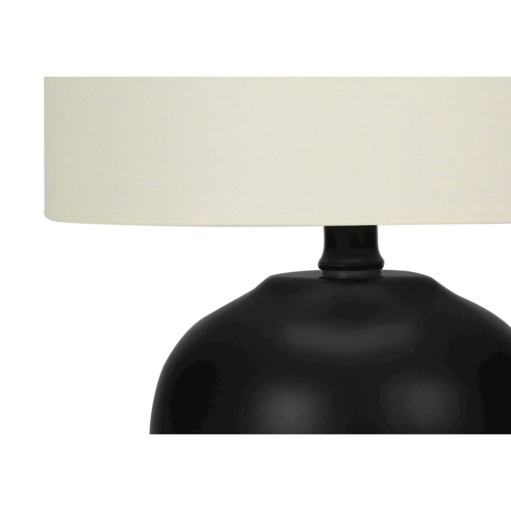 ="Lighting, 17""H, Table Lamp, Black Ceramic, Ivory / Cream Shade, Transitional. Picture 3