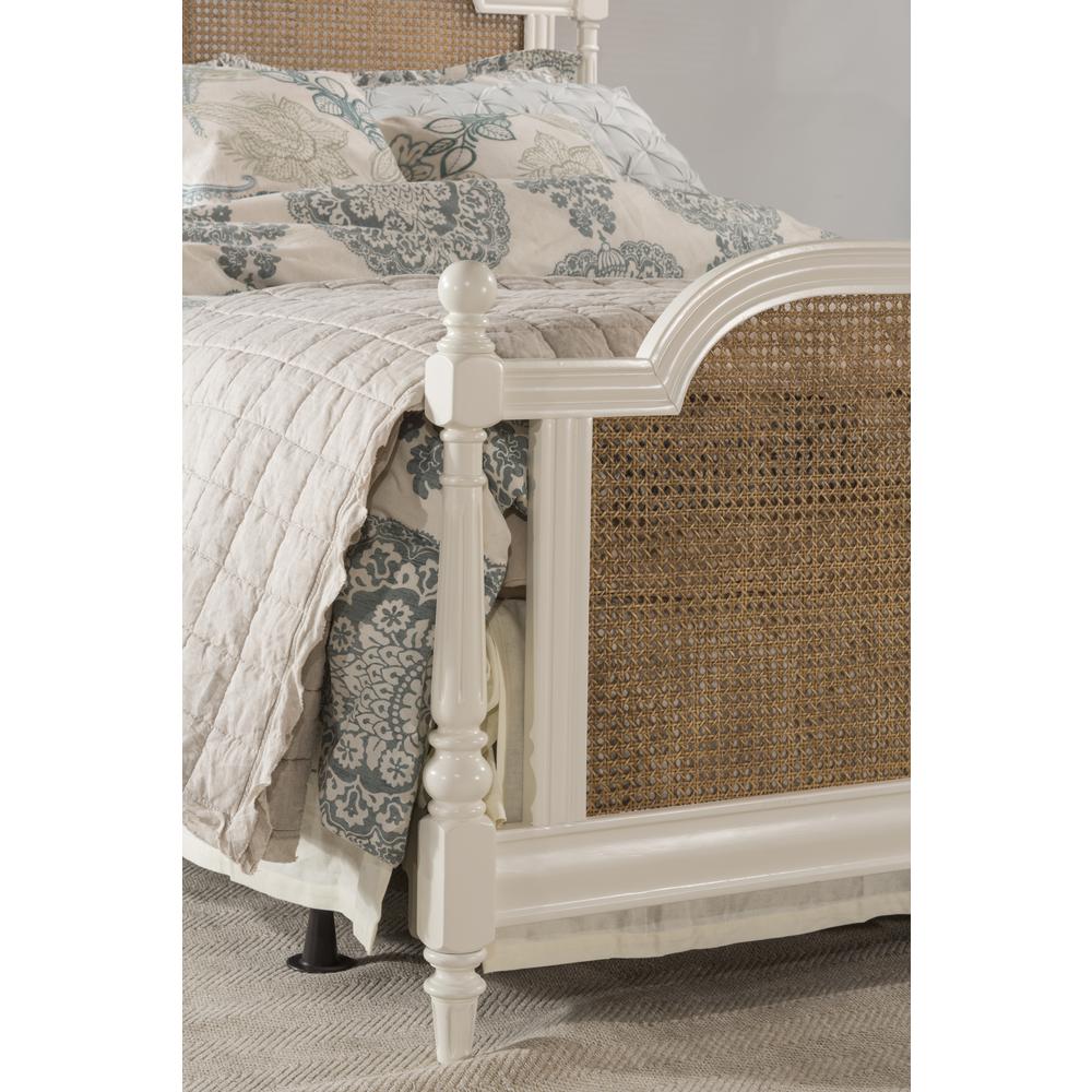 Melanie Bed - King   - Metal Bed Rails Not Included. Picture 16