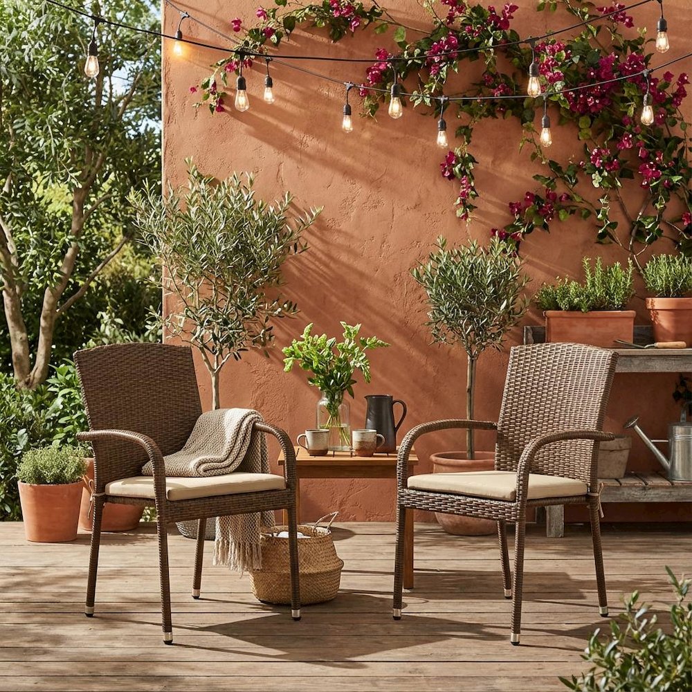 Brown Wicker Patio Chair Set of 2 with Durable Frame and Comfortable Seating. Picture 2