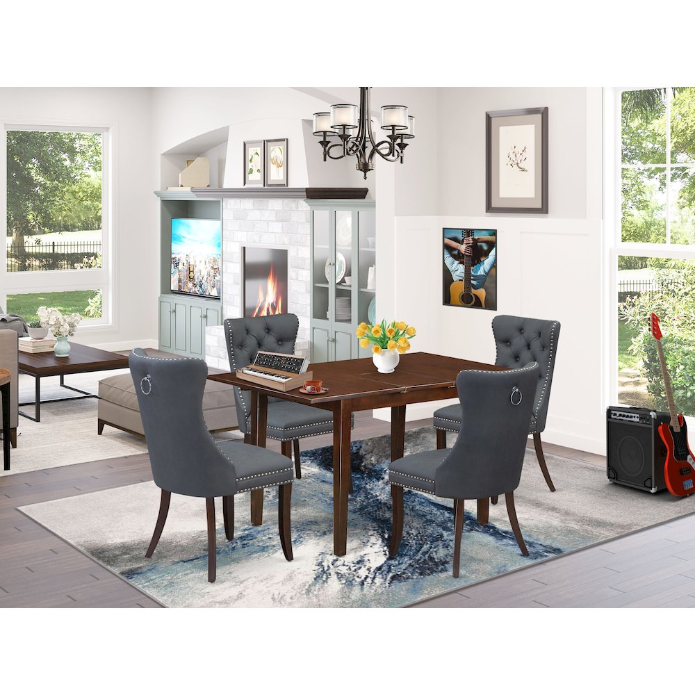 5 Piece Kitchen Table Set. Picture 2