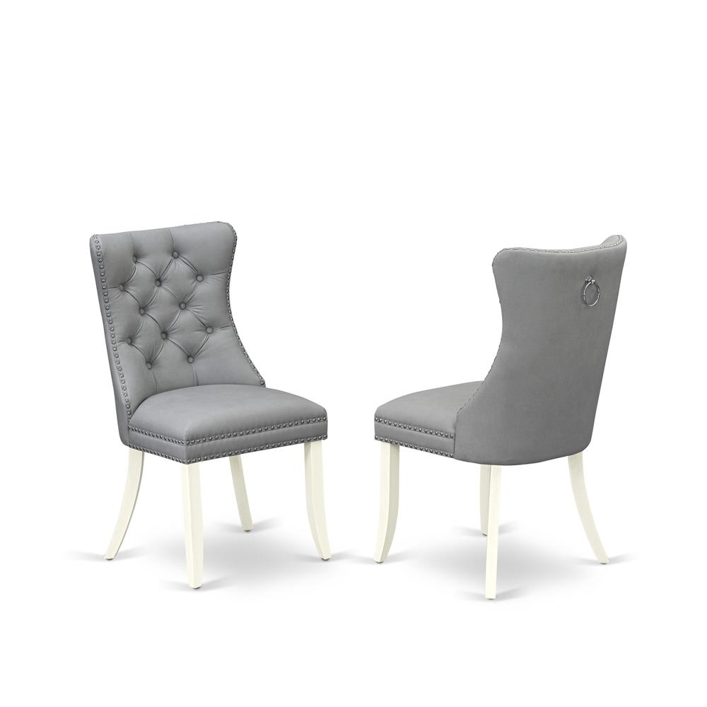 Parson Chairs. Picture 1