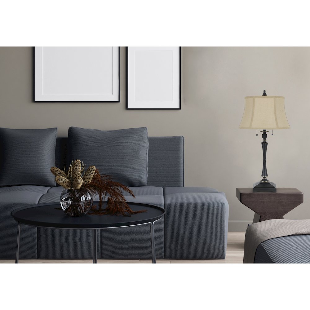 60W X 2 Madison Table Lamp. Picture 6